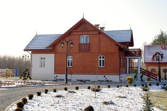 dworek_z_grodziska_ zima w nagawkach